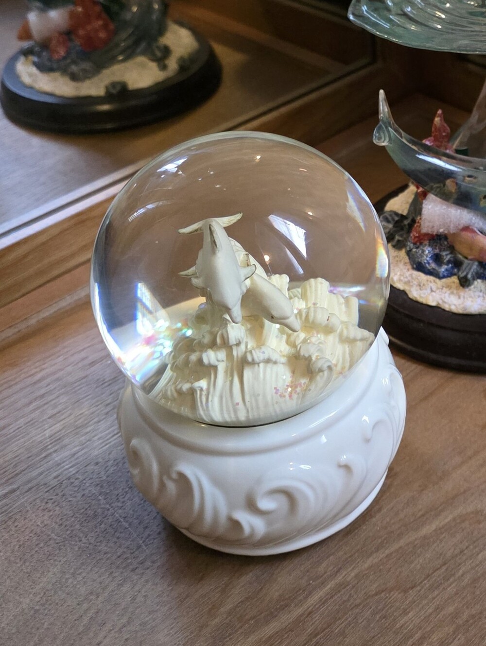Dolphin Musical Snow Globe - Picture 2 of 2